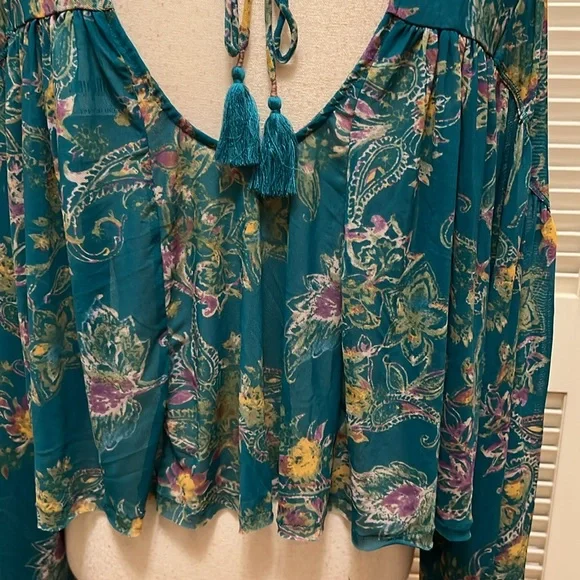 Free People Up For Anything Blouse in Emerald Combo, Size Small - Picture 15 of 17